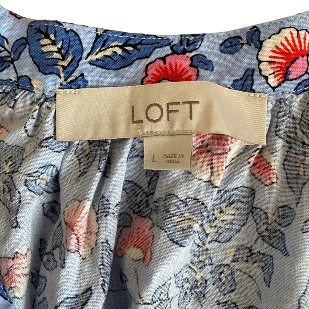 LOFT Blue Floral Blouse - Picture 6 of 7